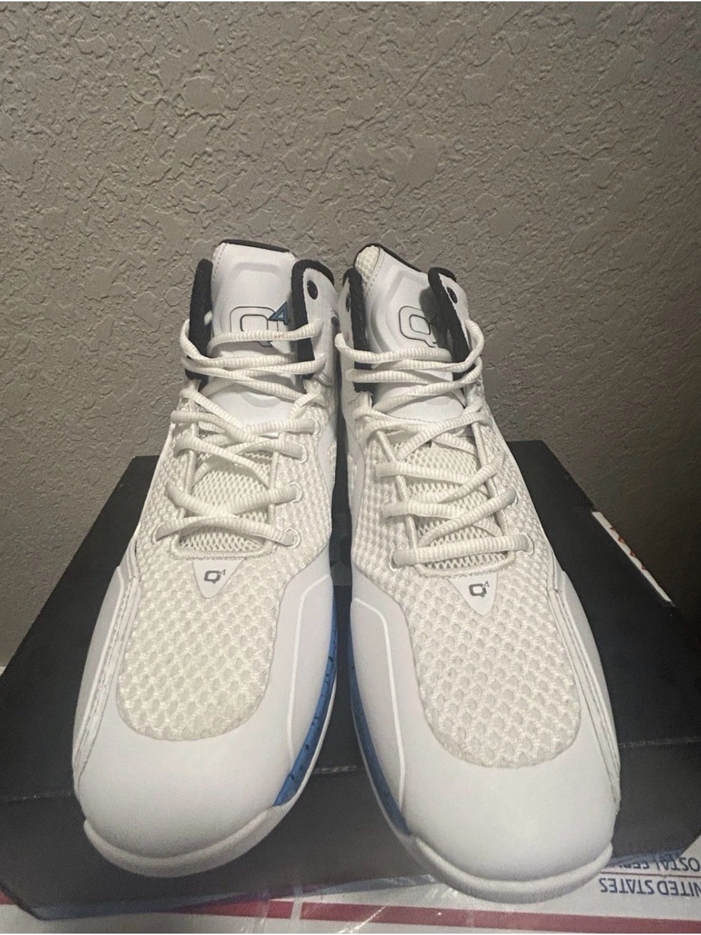 Q4 Bright White Shoes  Size 10 Q4MB -002 Brand New